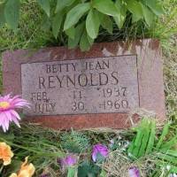 Betty Jean REYNOLDS